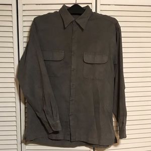 Men’s gray Van Heusen Dress Shirt